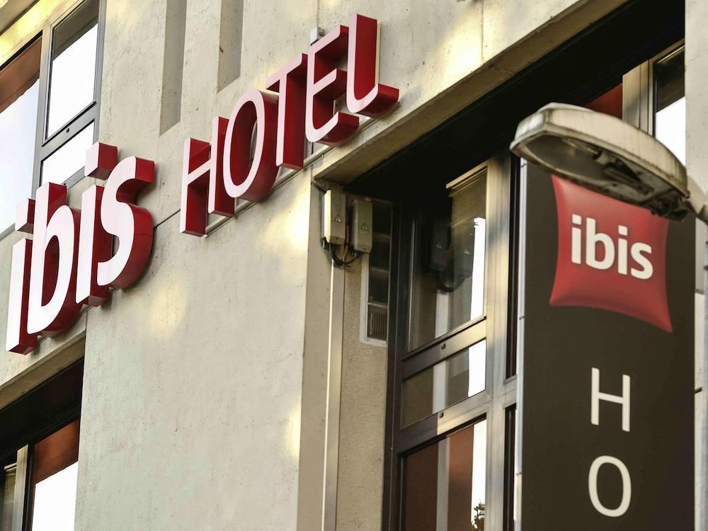 Ibis Avignon Centre Pont De L'Europe Hotel Exterior foto