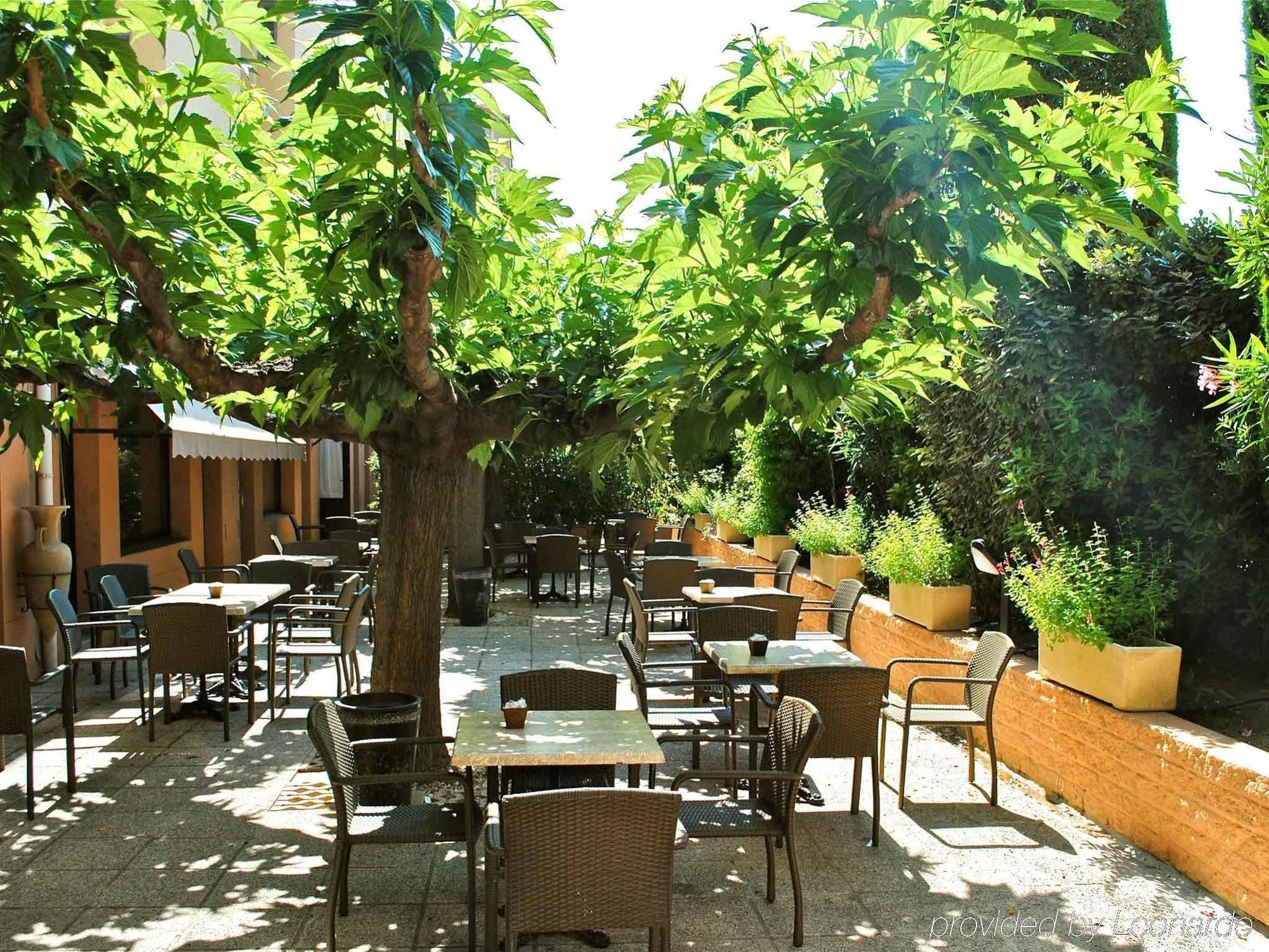 Ibis Avignon Centre Pont De L'Europe Hotel Exterior foto